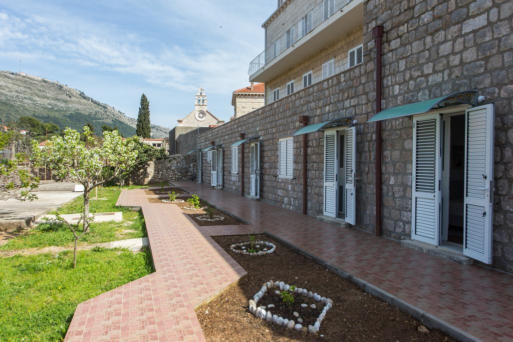 Guest House Eight Roses Dubrovnik Exteriör bild